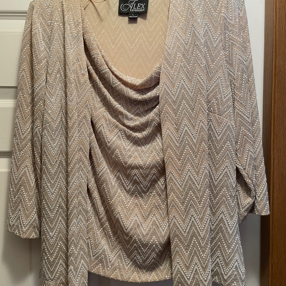 Alex Evenings Women's Beige Chevron Cardigan